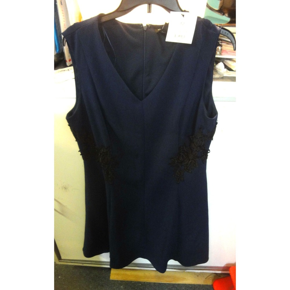 Liz Claiborne‎ navy blue dress with black flower appliques size 12 NWT MSRP $86